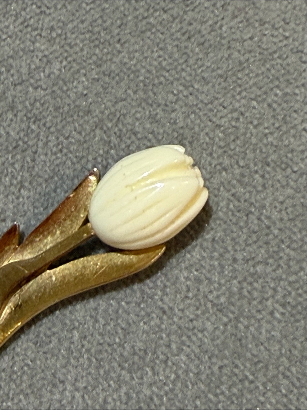 Gold and Ivory Tulip Floral Stick Pin Brooch - Women Accessories - Picture 5 of 6